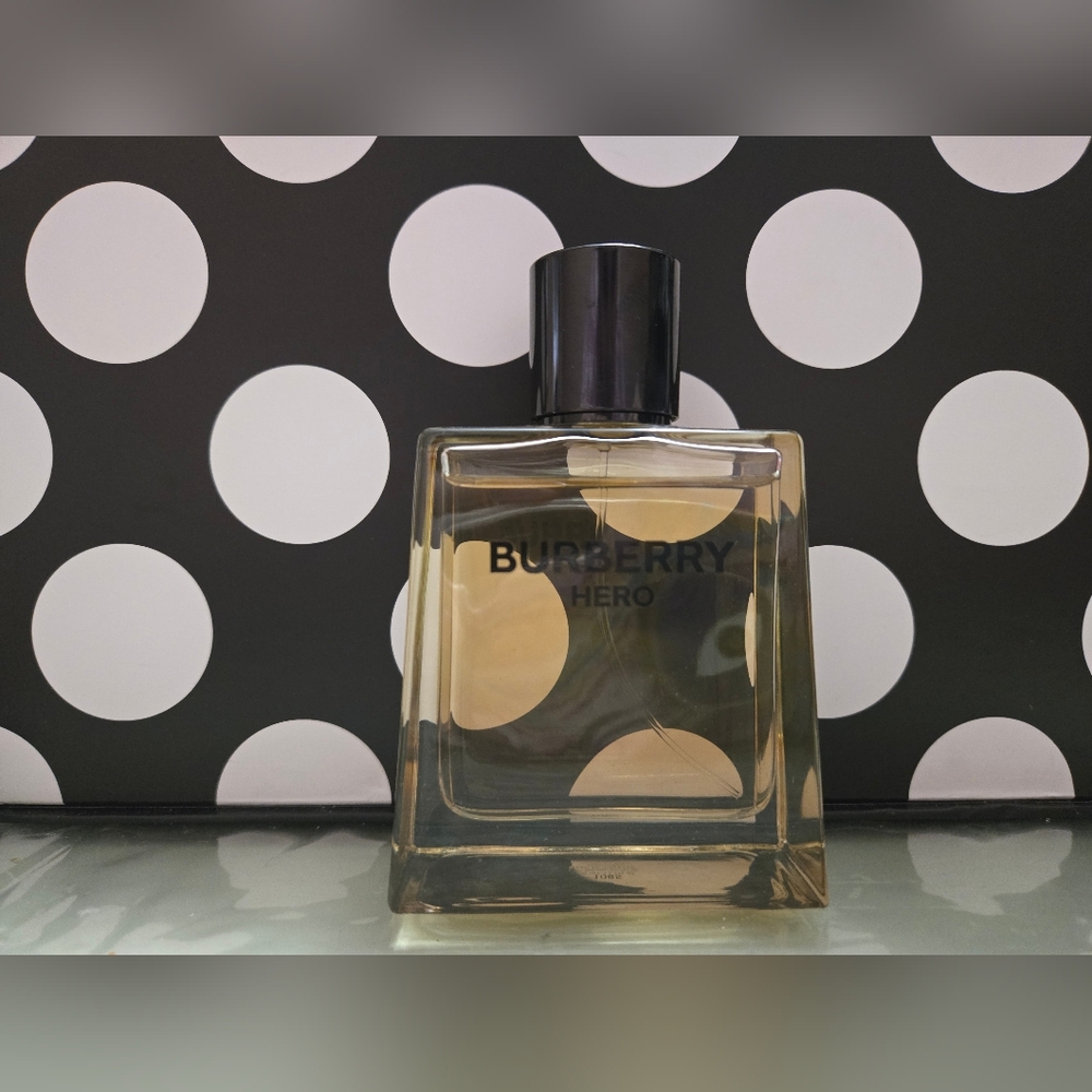 ✨️Burberry Hero EDT✨️